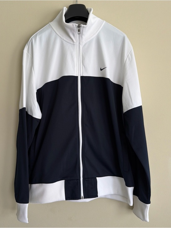 Nike Other - Nike Men’s White and Navy Colorblock Windbreaker Jacket